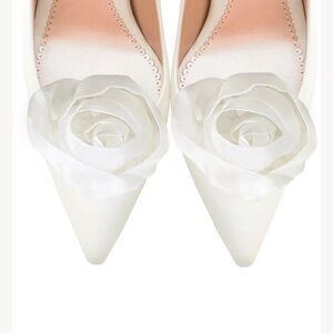 Organza Rose Ivory Shoe Clips